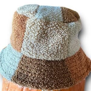 Y2K Sherpa Teddy Bear Bucket Hat Steve Madden